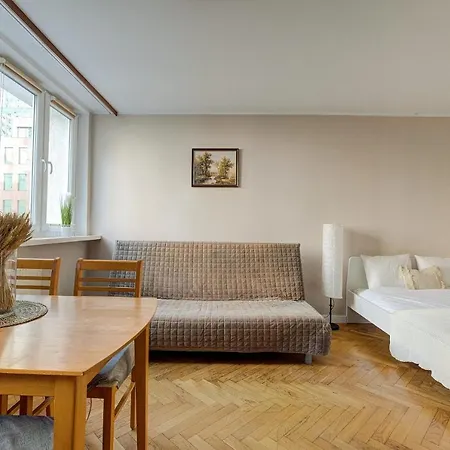 2br Apt Sliska 10 Center, Smarttv *